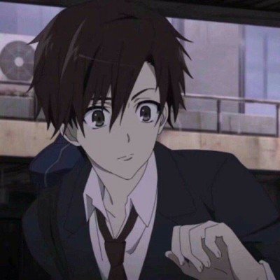 张凌赫因为帅被同学偷拍